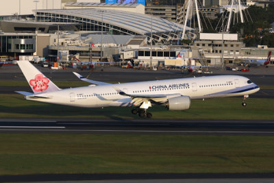 CHINA AIRLINES AIRBUS A350 900 SYD RF 002A8174.jpg