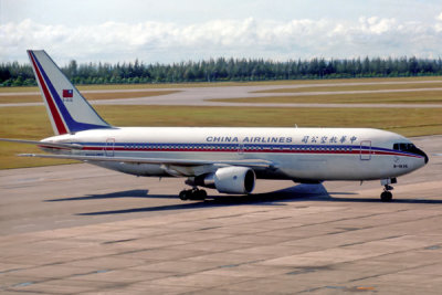 CHINA AIRLINES BOEING 767 200 SIN RF N053 20.jpg