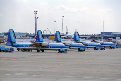 NLM CITYHOPPER FOKKER F27s AMS 153 30.jpg