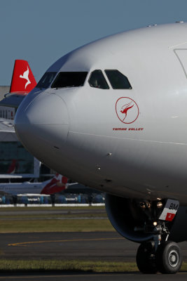 QANTAS AIRBUS A330 300 SYD RF 002A9866.jpg