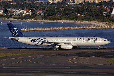 GARUDA INDONESIA AIRBUS A330 300 SYD RF 5K5A0917.jpg