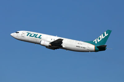 TOLL BOEING 737 400F PER RF 002A0144.jpg
