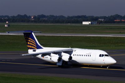 EUROWINGS BAE 146 300 DUS RF.jpg