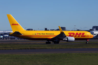 DHL BOEING 767 300F SYD RF 002A1699.jpg