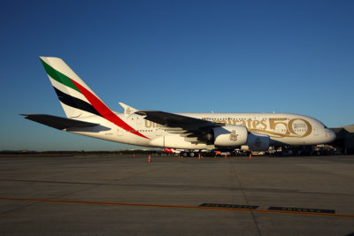 EMIRATES AIRBUS A380 BNE RF 5K5A9002.jpg
