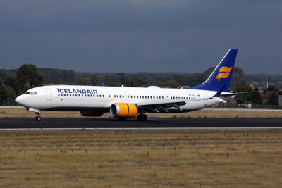 ICELAND AIR BOEING 737 MAX9 BRU RF 002A2857.jpg