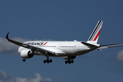AIR FRANCE AIRBUS A350 900 CDG RF 002A3089.jpg