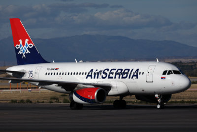 AIR SERBIA AIRBUS A319 MAD RF 002A4693.jpg