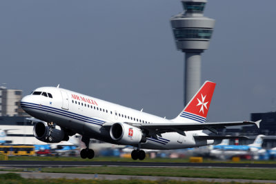 AIR MALTA AIRBUS A319 AMS RF IMG_6394.jpg