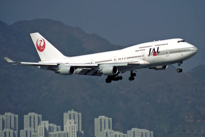 JAL BOEING 747 400 HKG RF 1098 26.jpg