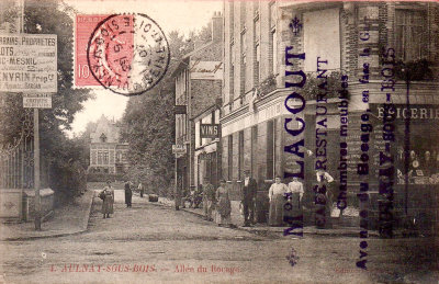 En 1925 - Restaurant Lacout, marqu d'une croix sur la photo.