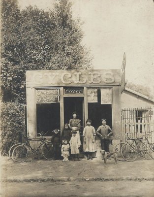 marchand de cycles Oliver que l'on voit sur l'image prcdente 