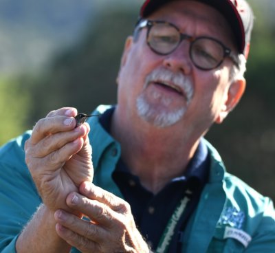 Kelly would show everyone each bird and comment on its characteristics.