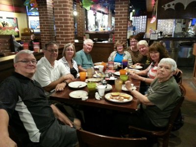Gerald, Ron, Kathy, Steve, Mary, John, Debbie and Jackie at Hideaway Pizza, NW Hwy, OKC, Sep 11, 2017