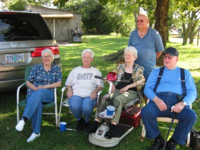 Jackie, Patty Sue, Mary Lou, Joe (in back) and Bill, Mustang, OK, Sep 7, 2008