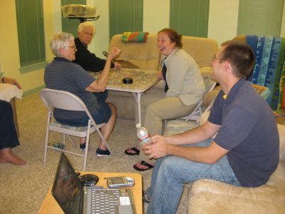 Jackie, Patty Sue (working a puzzle) and Canaan and Daniel at Steve and Mary's, Sep 10, 2008