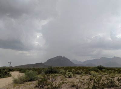A storm started moving toward us while we were at Dugout Wells.