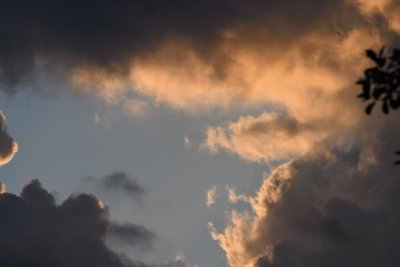 Clouds started gathering at the end of the day.