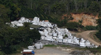 We were wondering what the bright white buildings were in San Vito; looking closer, we found they were whitewashed crypts in the cemetery.