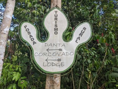 We left the bridge and arrived at our destination a little before noon: Danta Corcovado Lodge.
Danta is Spanish for tapir and the lodge's logo was the footprint of the tapir.