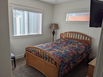 The guest bedroom where Jackie stayed while we were using her space