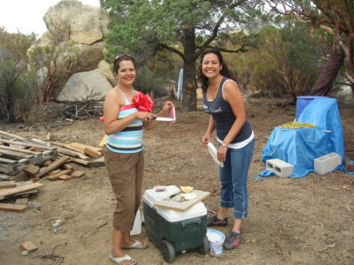 Alejandra & Melissa getting the appetizers ready