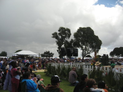 The crowd and the clouds