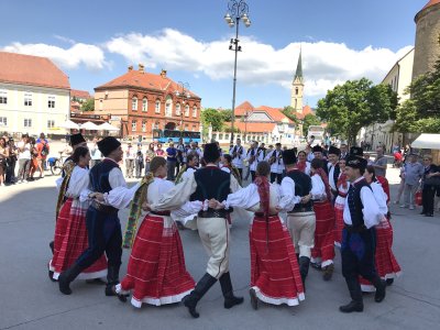 Folk singers, Zagreb