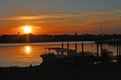 Sunrise in the Harbor