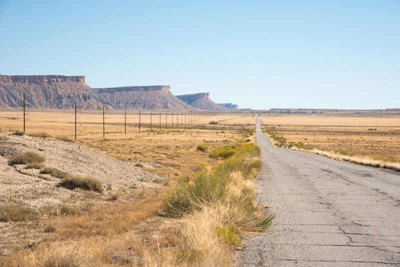 Land-of-Buttes-751_0922-1-2.jpg