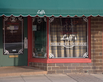 Laffs_D721246-1.jpg