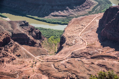 Scenic-byway-751_1131-1-3.jpg