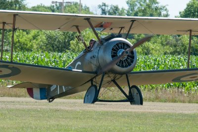 _3004716-1.jpg