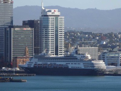 Cruise Ship PACIFIC ARIA 1
