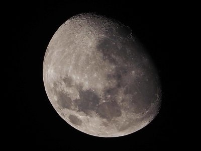 Gibbous Moon 2.jpg