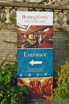 677 Museum entrance.jpg