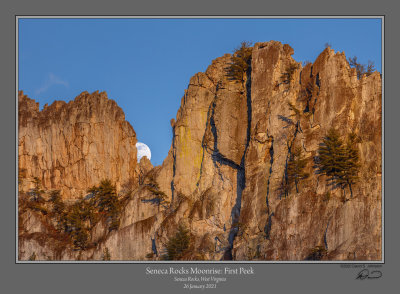 Seneca Rocks Moonrise First Peek Cr.jpg
