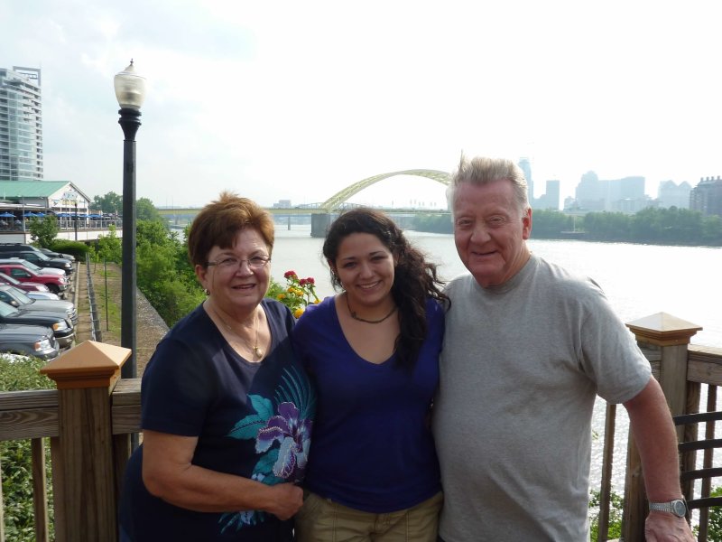 Betty, granddaughter Brittany and Jerry.jpg