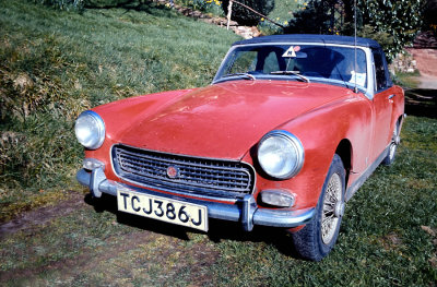 F11-37 1977 MG Midget
