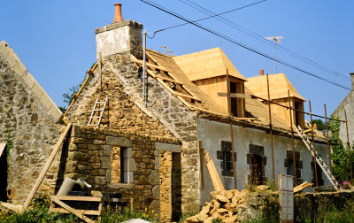F32-18 1981 France