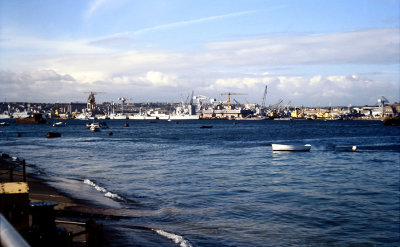 F17-07 1978 Devonport Dockyard from Torpoint Landing Stage
