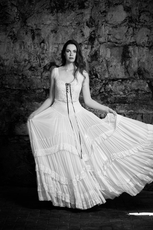  Zohar's Dress Frame I