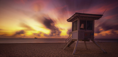 Long exposure of the Gaurd house in the morning at Las Olas beach