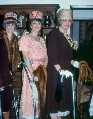 Guests of Honor Deanna Pittman, Karla Kneebone, Nancy Stover