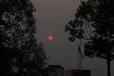 smokey season sunrise.jpg
