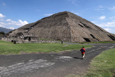 2 weeks discovering Mexico  Visiting the ruins of Teotihuacan