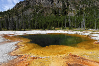 Yellowstone NP - Fountain Paint Pots, Biscuit Basin, Black Sand Basin