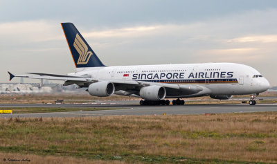 9V-SKG Airbus A380-841 Singapore Airlines 