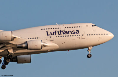 Boeing 747-430 Lufthansa D-ABVM