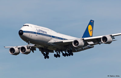 Boeing 747-830 Lufthansa D-ABYT Retro